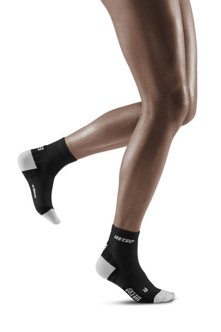 Ultralight Mid Cut Socks, Women